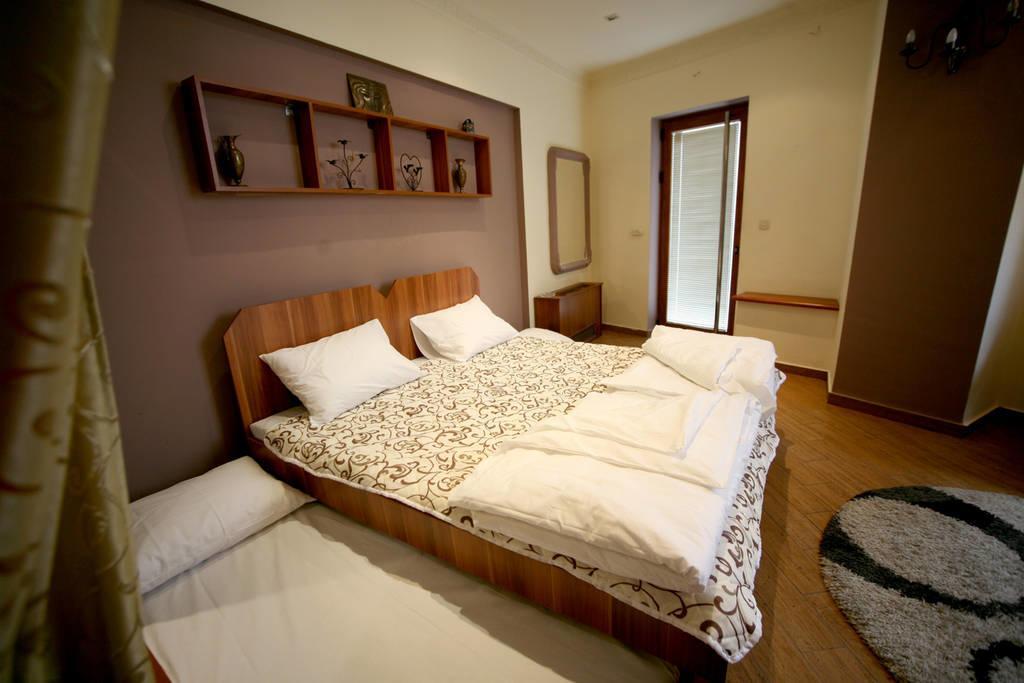 Apartment Danubius Belgrad Exteriör bild